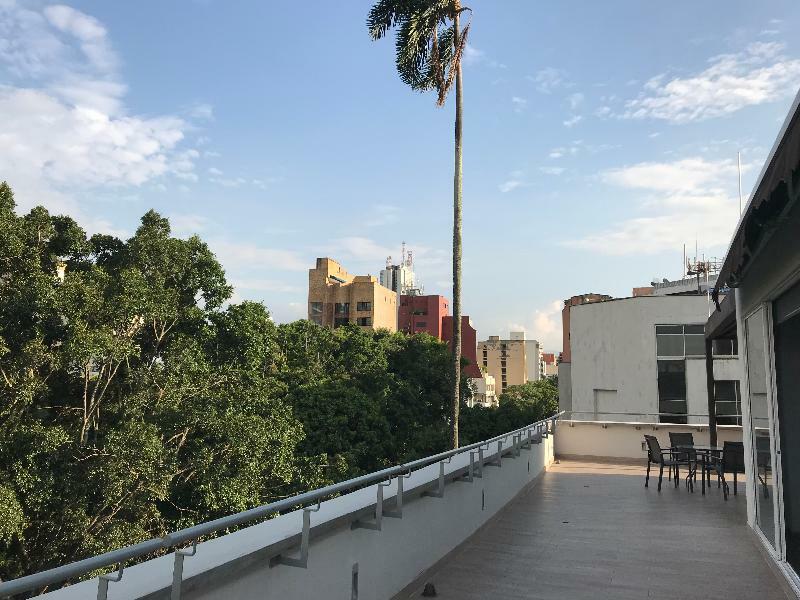 Park V Hotel & Suites Cali Esterno foto