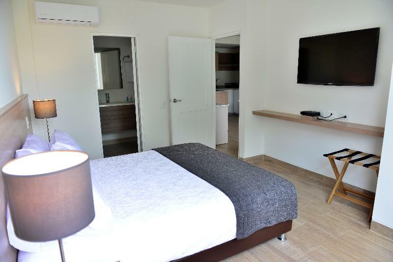 Park V Hotel & Suites Cali Esterno foto